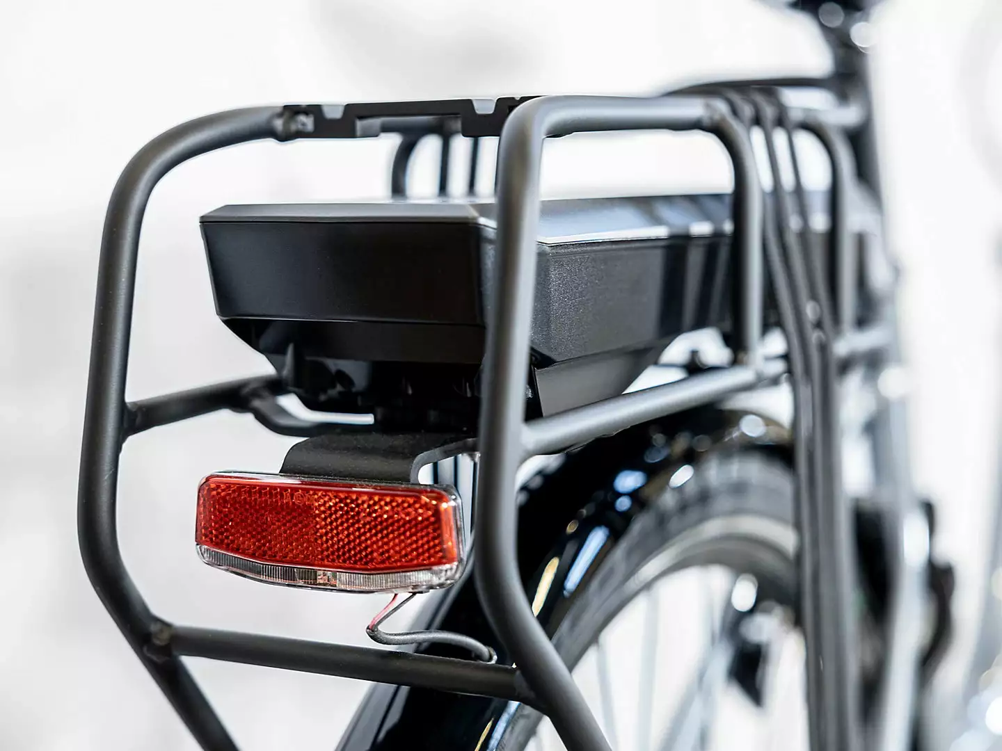 Trek Verve+ 1 Lowstep (2023) - Image 13